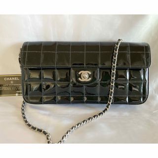 シャネル(CHANEL)の2474様♡CHANEL シャネル　チョコバー　エナメル　チェーンバッグ (ショルダーバッグ)