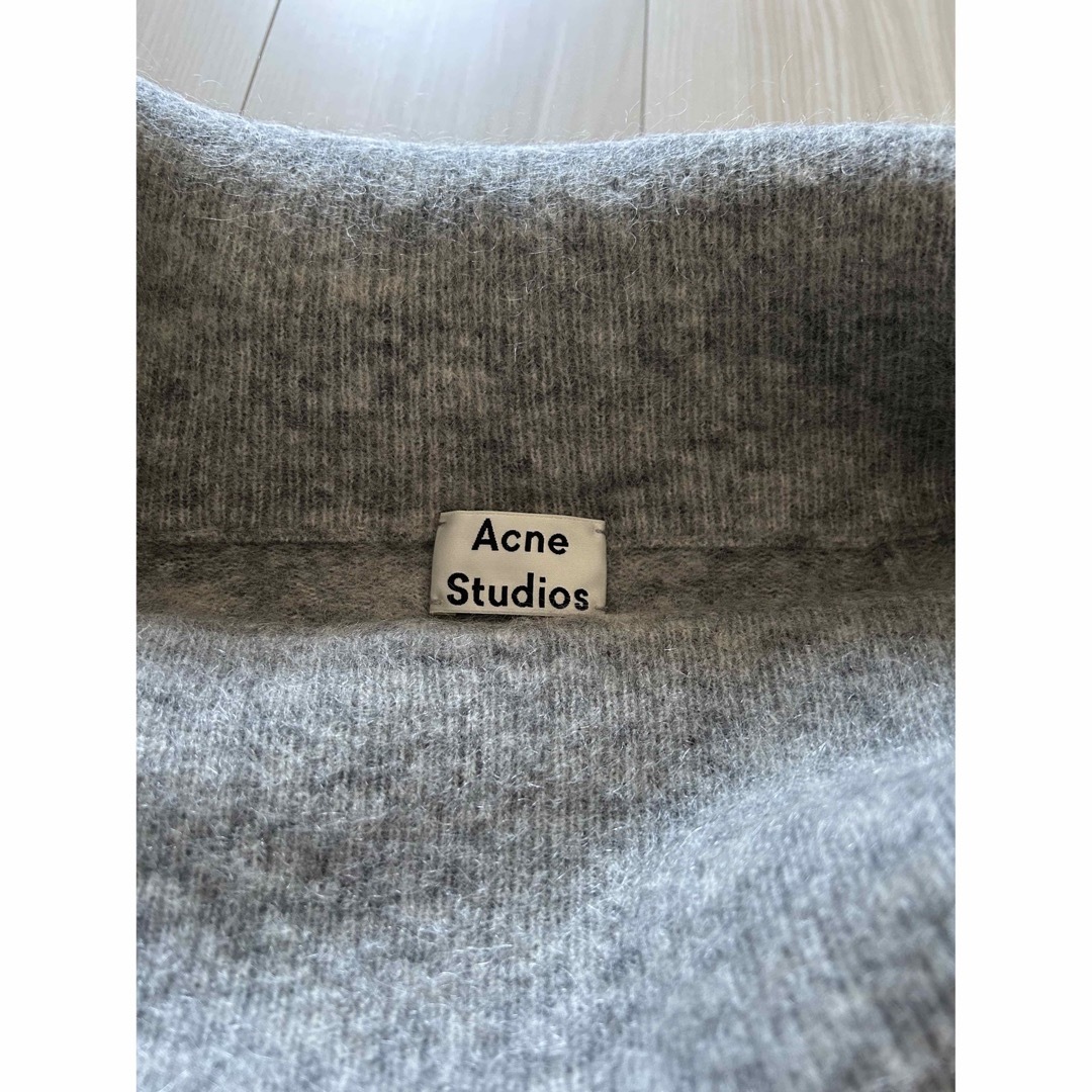 Acne Studios(アクネストゥディオズ)のAcne Studios アクネステュディオズ ニット オフショル レディースのトップス(ニット/セーター)の商品写真