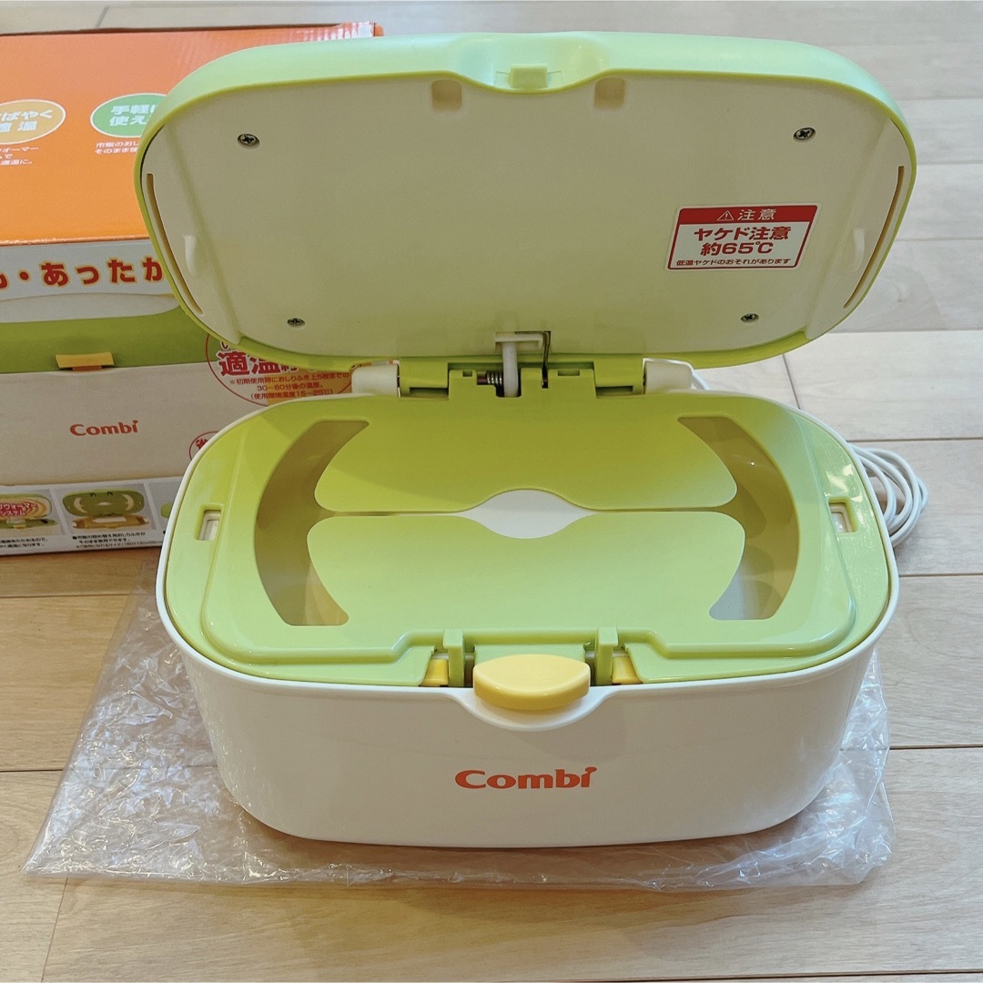 combi(コンビ)のコンビ　クイックウォーマー　おしりあたため器 キッズ/ベビー/マタニティのおむつ/トイレ用品(ベビーおしりふき)の商品写真