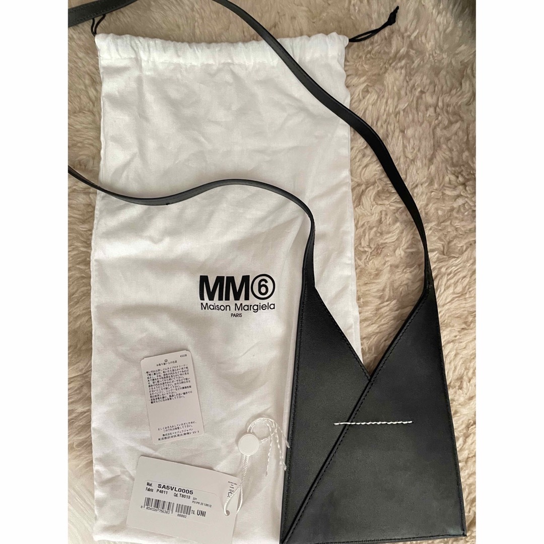 【新品】エムエムシックス メゾンマルジェラ ショルダーバッグ MM6ショルダーバッグ