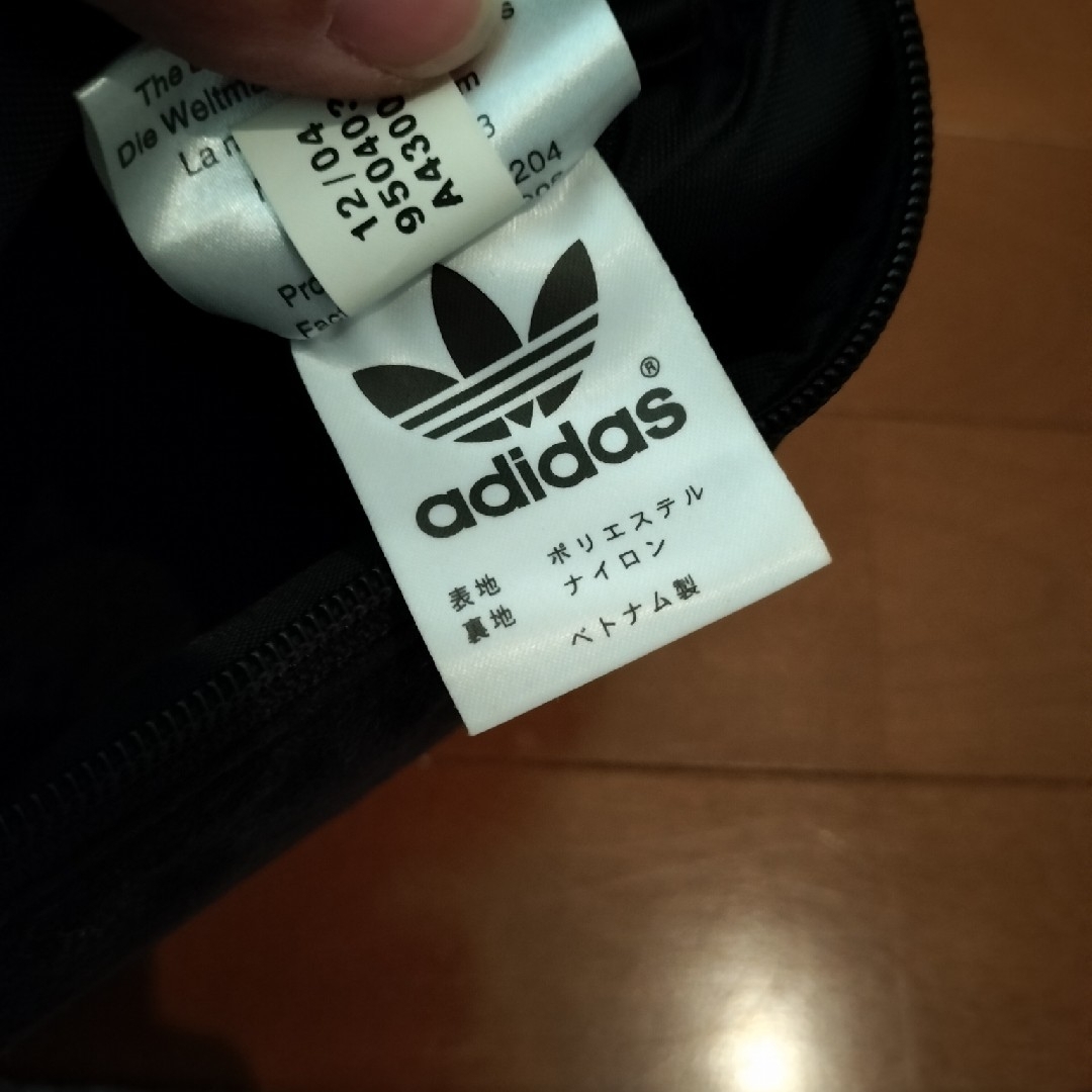 adidas(アディダス)のアディダス　ハンドバッグ レディースのバッグ(ハンドバッグ)の商品写真