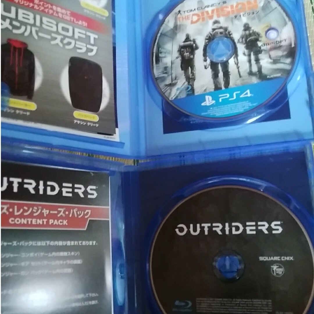 美品PS4　OUTRIDERS（アウトライダーズ） エンタメ/ホビーのゲームソフト/ゲーム機本体(家庭用ゲームソフト)の商品写真