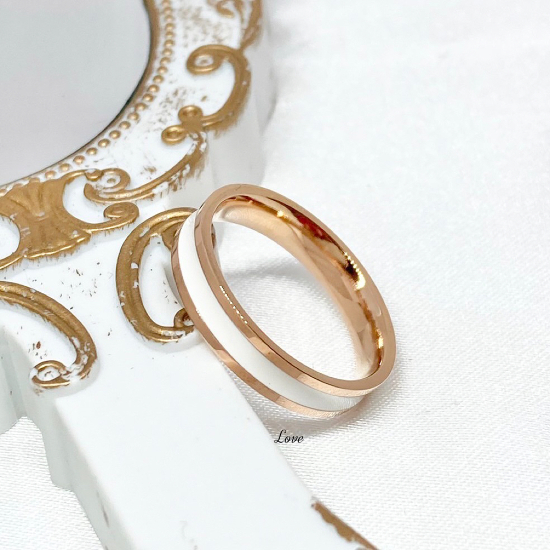 ローズゴールド ステンレスリング ステンレス指輪 ピンキーリング ホワイト レディースのアクセサリー(リング(指輪))の商品写真