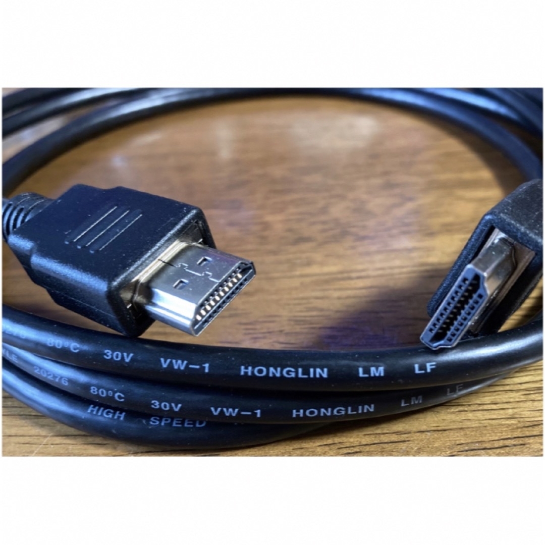 HDMIケーブル　3m スマホ/家電/カメラのテレビ/映像機器(映像用ケーブル)の商品写真