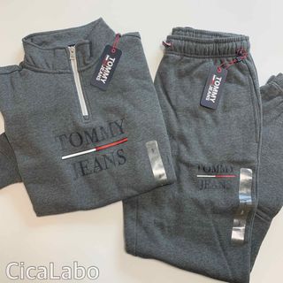 トミーヒルフィガー(TOMMY HILFIGER)の【新品】トミー トレーナー スウェット セットアップ グレー S(トレーナー/スウェット)