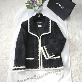 CHANEL シャネル ココピラミッド 　袖ボタン ジャケット ブラック ウール