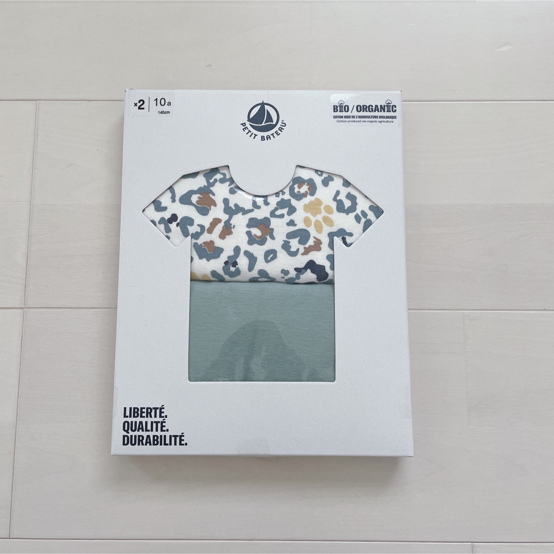 PETIT BATEAU - プチバトー 半袖Tシャツ2枚組 10ansの通販 by fu. shop