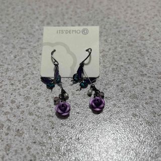 イッツデモ(ITS'DEMO)の蝶々 ピアス ITS’DEMO(ピアス)