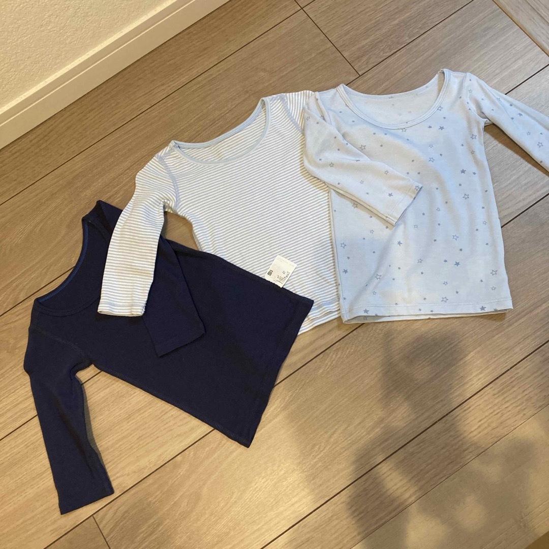 UNIQLO(ユニクロ)のユニクロ　BABY肌着新品　サイズ80  ３枚セット キッズ/ベビー/マタニティのベビー服(~85cm)(肌着/下着)の商品写真