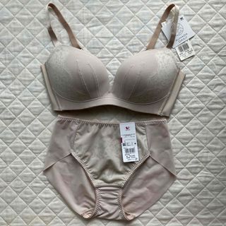 ワコール シルク ブラ&ショーツセットの通販 18点 | Wacoalの