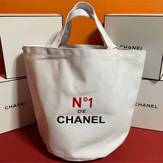 CHANEL トートバッグ ポーチ付き 新品未使用♡A4 NY VIPノベルティ