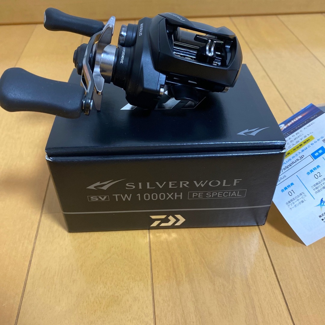 DAIWA(ダイワ)のダイワ　22シルバーウルフSV TW 1000XH PEスペシャル スポーツ/アウトドアのフィッシング(リール)の商品写真