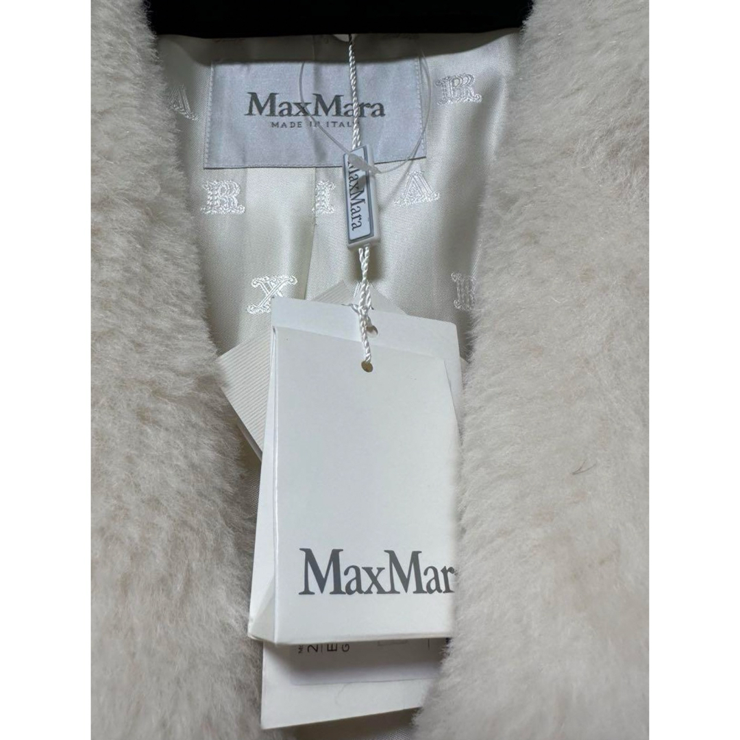 Max Mara(マックスマーラ)の新品　マックスマーラ  MAXMARA テディベア　コート　 レディースのジャケット/アウター(ガウンコート)の商品写真