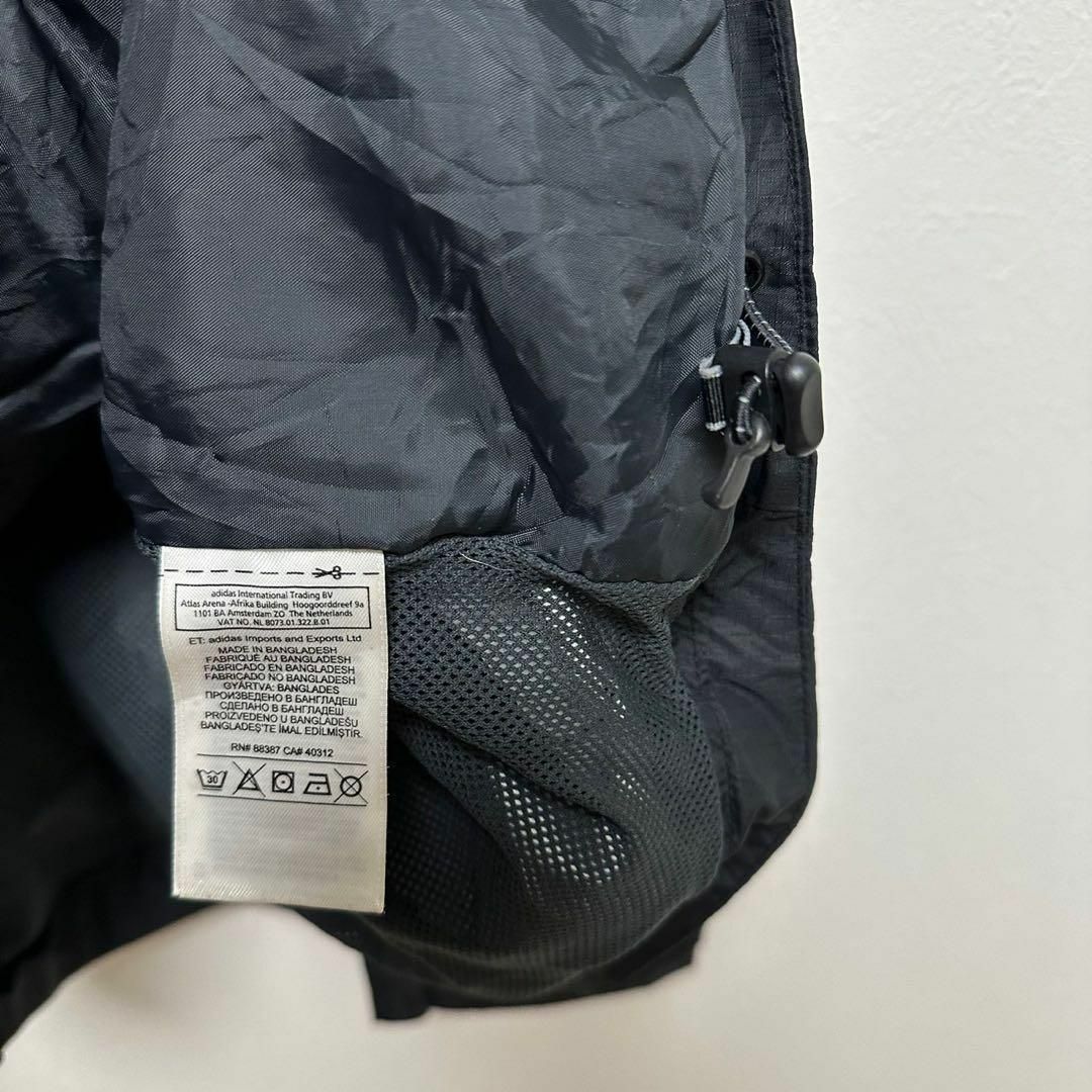 adidas(アディダス)のアディダス　adidas ナイロンジャケット　ジャージ　2XL トラックジャケッ メンズのジャケット/アウター(ナイロンジャケット)の商品写真
