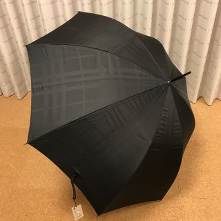 バーバリー(BURBERRY)の【ぱる様専用】新品・未使用 バーバリー  BURBERRY雨傘 黒(傘)