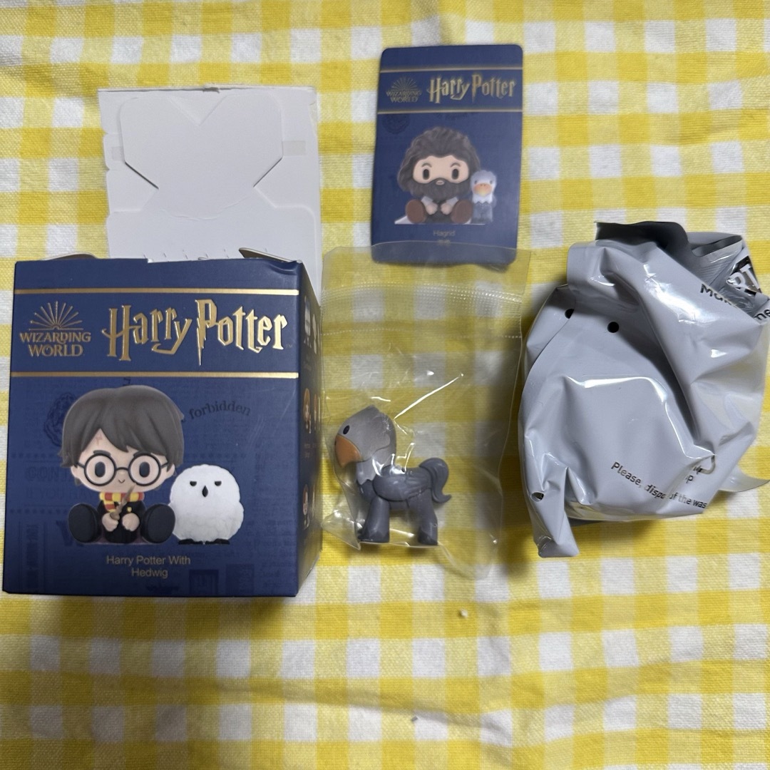 POP MART  Harry potter ハグリッド エンタメ/ホビーのおもちゃ/ぬいぐるみ(キャラクターグッズ)の商品写真