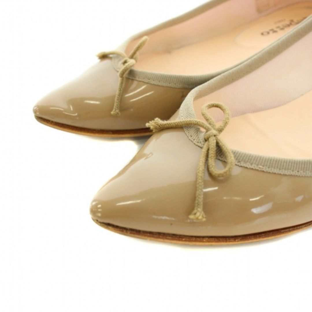 repetto(レペット)のRepetto BRIGITTE パンプス バレエシューズ 37 ベージュ レディースの靴/シューズ(ハイヒール/パンプス)の商品写真