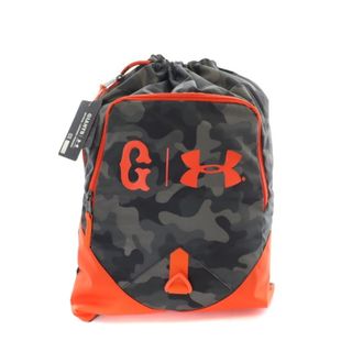 アンダーアーマー(UNDER ARMOUR)のUNDER ARMOUR ×GIANTS カモフラ柄ナップサック リュックサック(バッグパック/リュック)