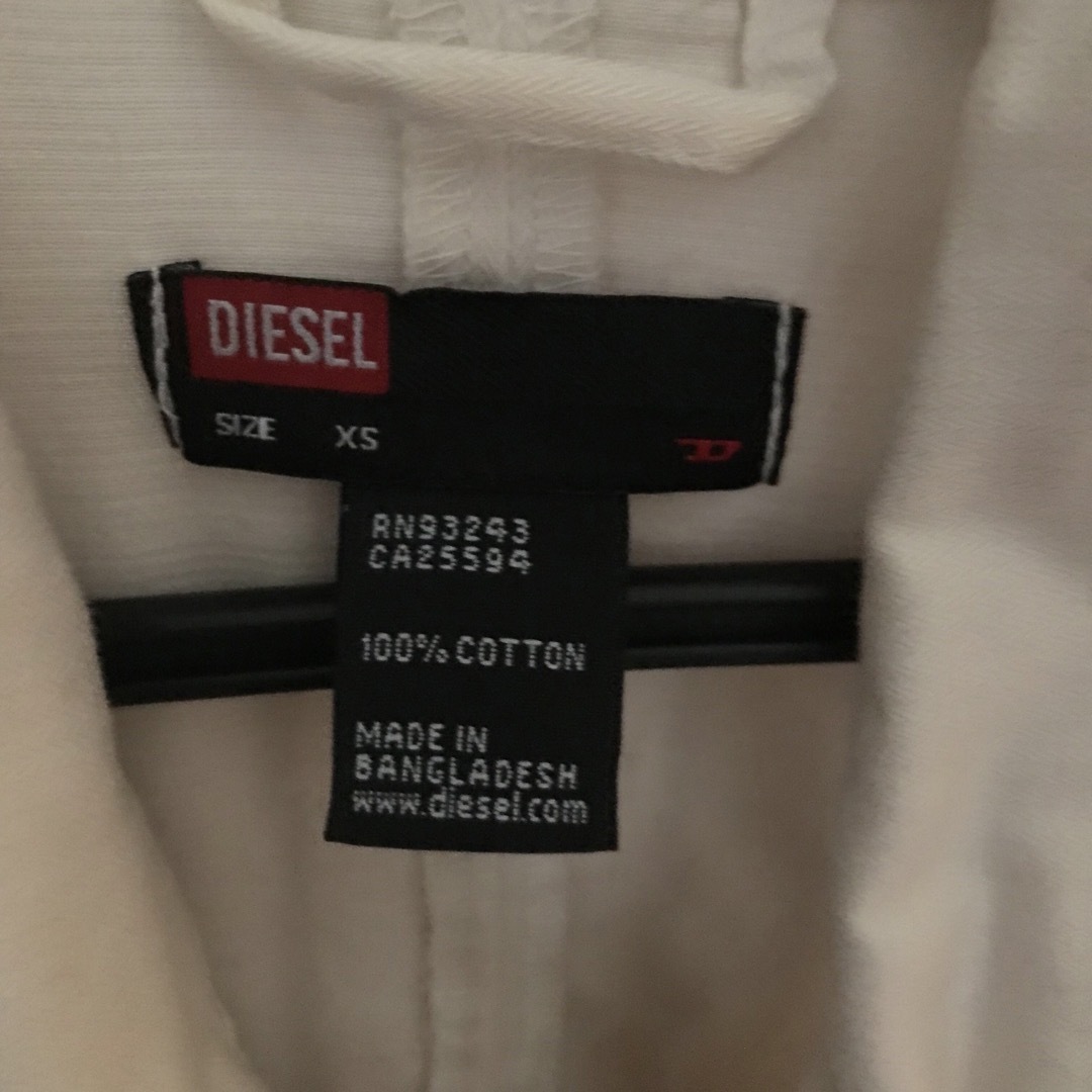 DIESEL(ディーゼル)のディーゼル　上着 レディースのジャケット/アウター(その他)の商品写真