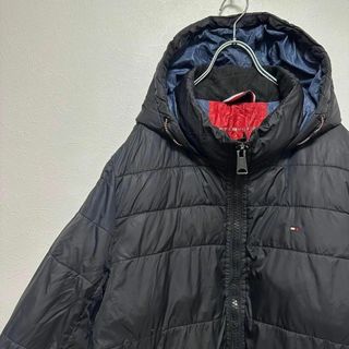 トミーヒルフィガー(TOMMY HILFIGER)のトミーヒルフィガー　ダウンコート　M 黒　ワンポイントロゴ　冬物　古着　メンズ(ダウンジャケット)