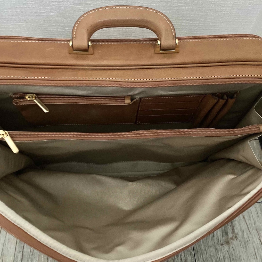 BOJOLA　2wayオールレザーバッグ　ブリーフケース　ビジネス　ブラウン メンズのバッグ(ビジネスバッグ)の商品写真