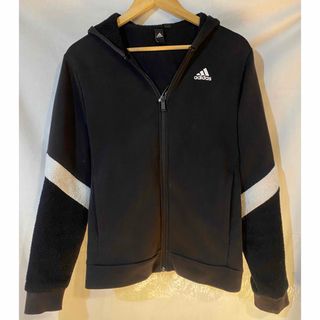 アディダス(adidas)のジップパーカー(パーカー)