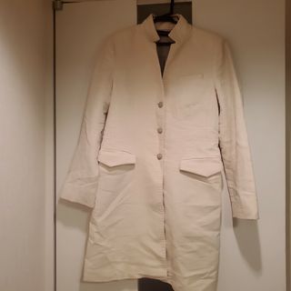 ザラ(ZARA)のZARA　ホワイトロングコート(テーラードジャケット)