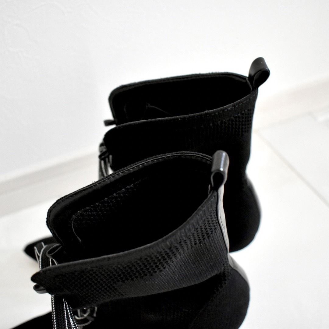 ZARA(ザラ)のZARA ザラ ブーツ 黒 37サイズ 24.0cm ヒール レディースの靴/シューズ(ブーツ)の商品写真