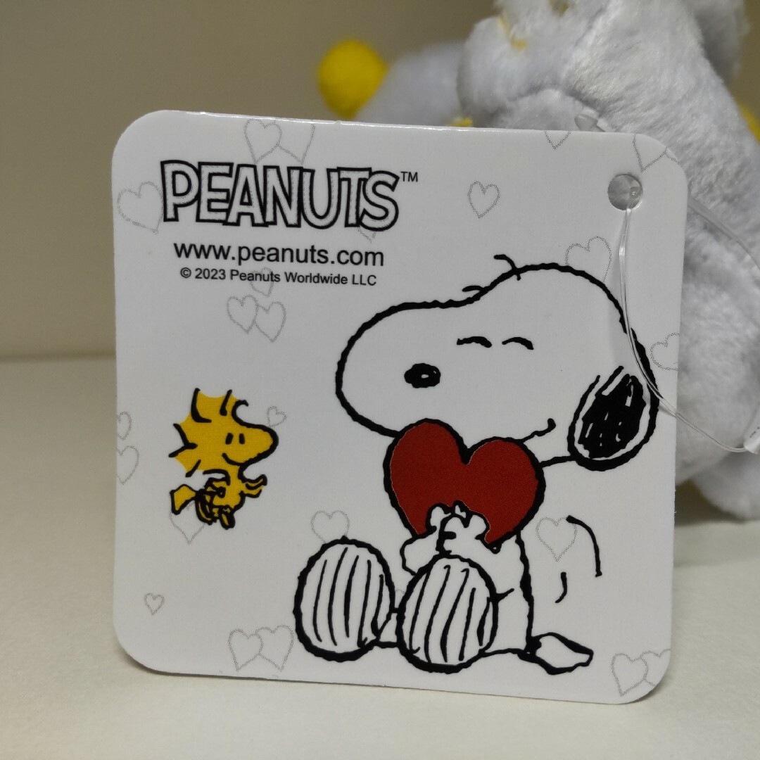 SNOOPY(スヌーピー)のスヌーピー マスコット ぬいぐるみ/イエロー エンタメ/ホビーのおもちゃ/ぬいぐるみ(ぬいぐるみ)の商品写真