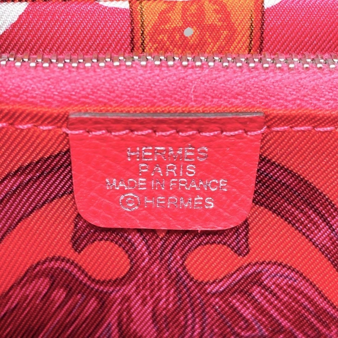 Hermes(エルメス)のエルメス アザップコンパクト シルクイン ヴォーエプソン コインケース レッド レディースのファッション小物(コインケース)の商品写真