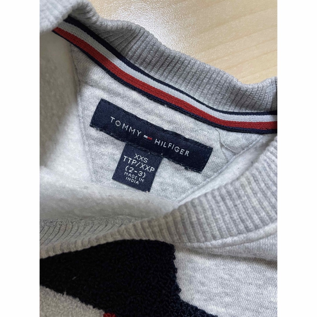 TOMMY HILFIGER(トミーヒルフィガー)のまいまい様専用 キッズ/ベビー/マタニティのベビー服(~85cm)(トレーナー)の商品写真