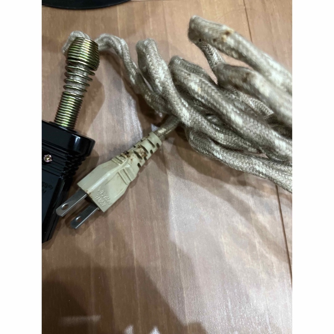 最終値下げ!!》タキイ和裁電化鏝 アイロン 昭和レトロ 和服 最終値下げ!!》タキイ和裁電化鏝 アイロン 昭和レトロ 和服