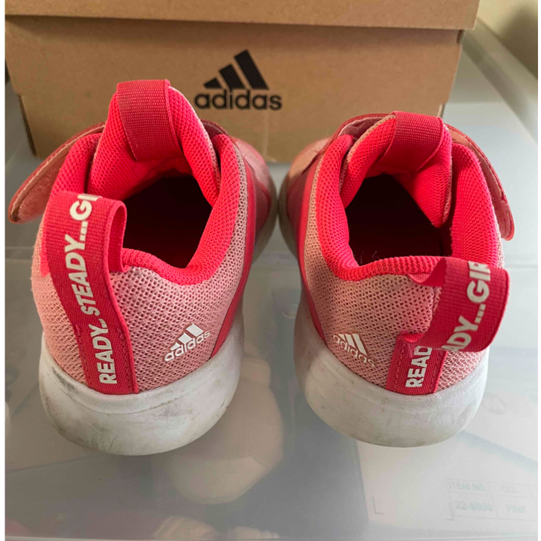 adidas(アディダス)のadidas スニーカー 14.5㎝ キッズ/ベビー/マタニティのベビー靴/シューズ(~14cm)(スニーカー)の商品写真