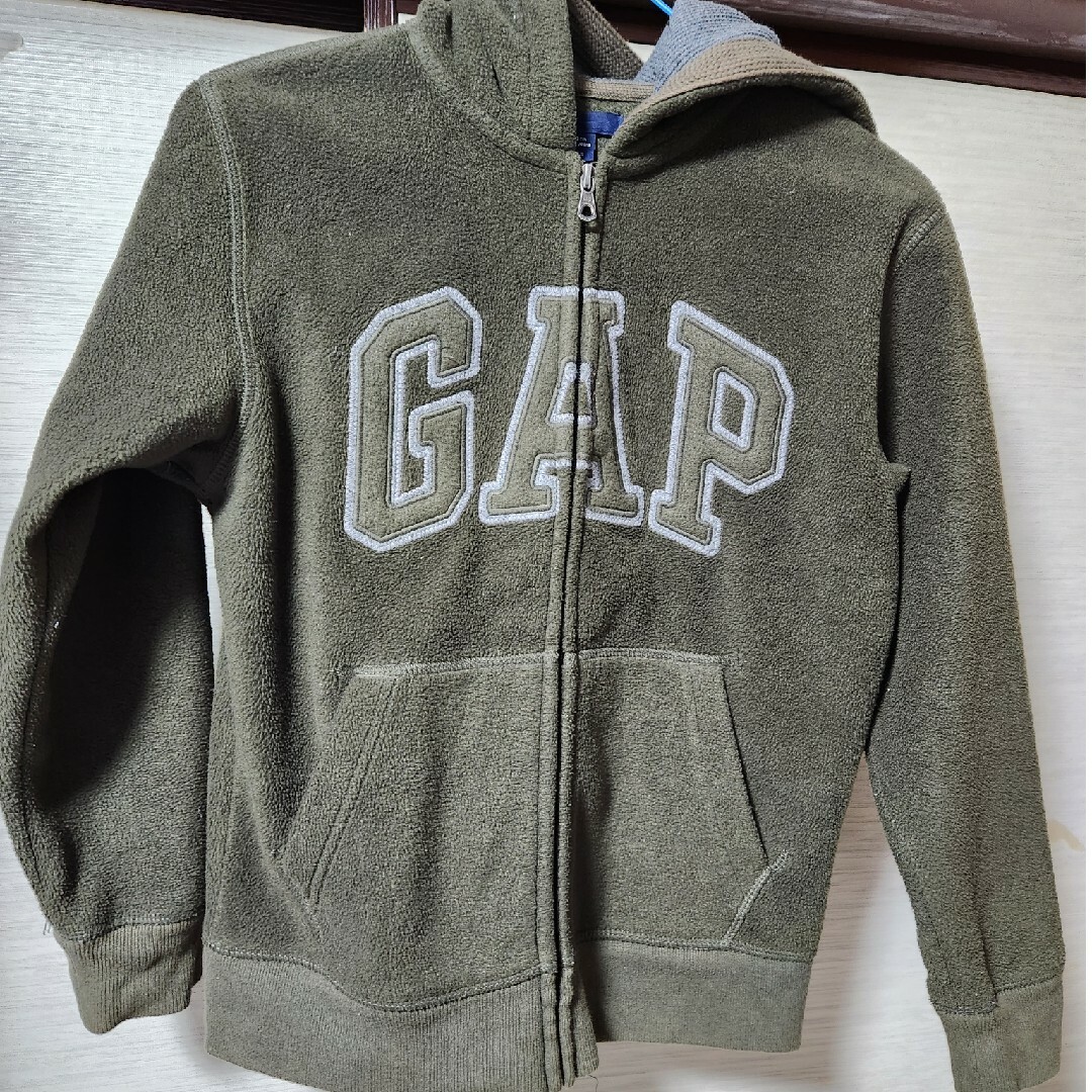 GAP Kids(ギャップキッズ)の140cm GAP フリースジャンパー キッズ/ベビー/マタニティのキッズ服男の子用(90cm~)(ジャケット/上着)の商品写真