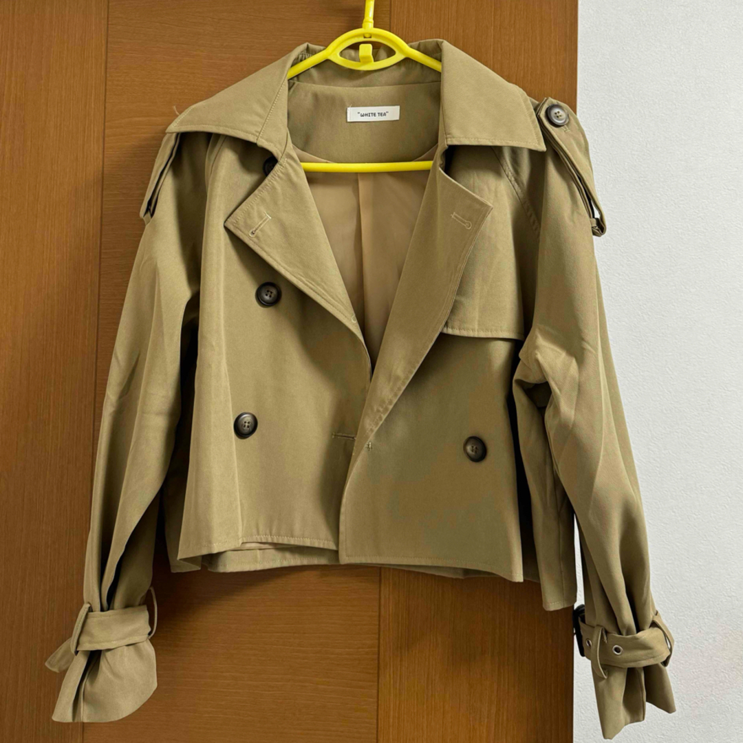ショートトレンチコート レディースのジャケット/アウター(トレンチコート)の商品写真