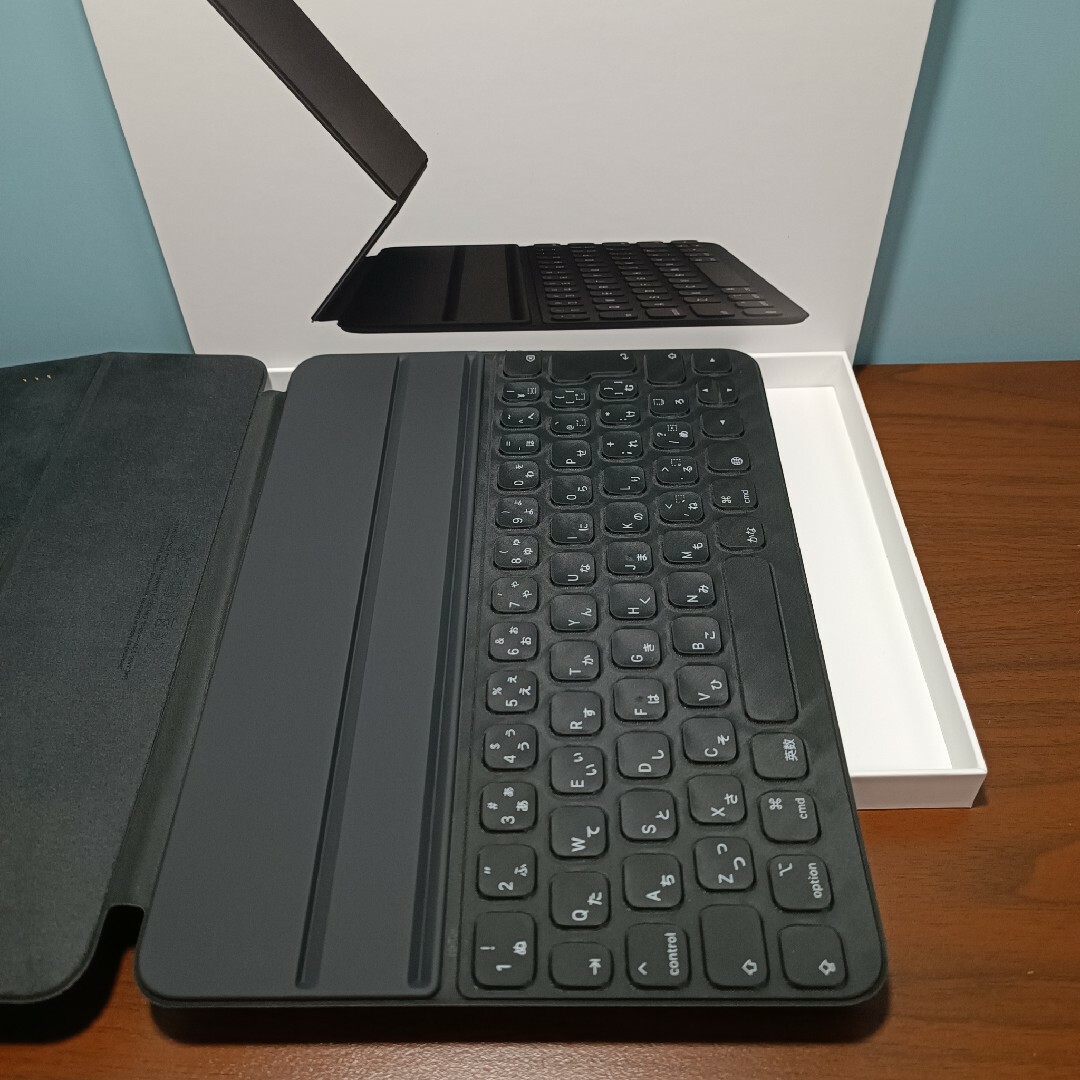 (美品) iPad Smart Keyboard Folio Air、Pro11