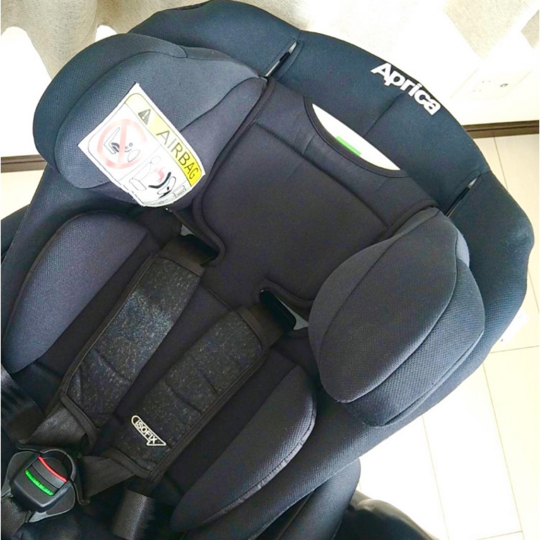 アップリカ　ディアターンプラス　ISOFIX　チャイルドシート　ブラック