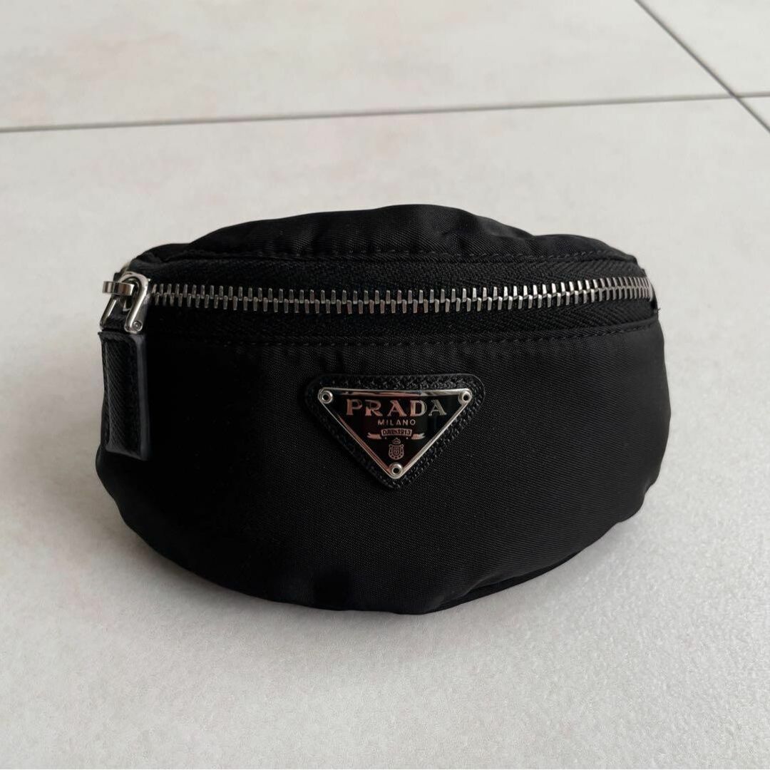 新品！【PRADA】Re-Nylon リストポーチ 2TT095 - ポーチ