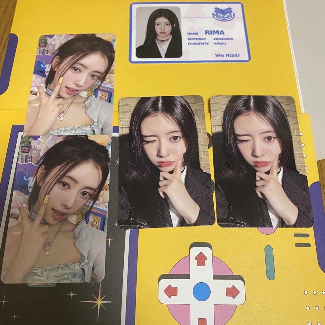 NiziU RIMA サノク トレカ Press Play 韓国デビュー リマ写真に写って NiziU RIMA サノク トレカ Press Play 韓国デビュー リマ写真に写って