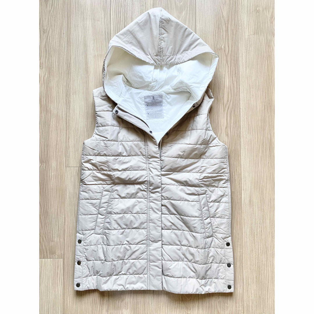 BRUNELLO CUCINELLI(ブルネロクチネリ)の新品 ブルネロクチネリ ブルネロ カシミア ニット ダウン コート ジャケット レディースのジャケット/アウター(ダウンコート)の商品写真