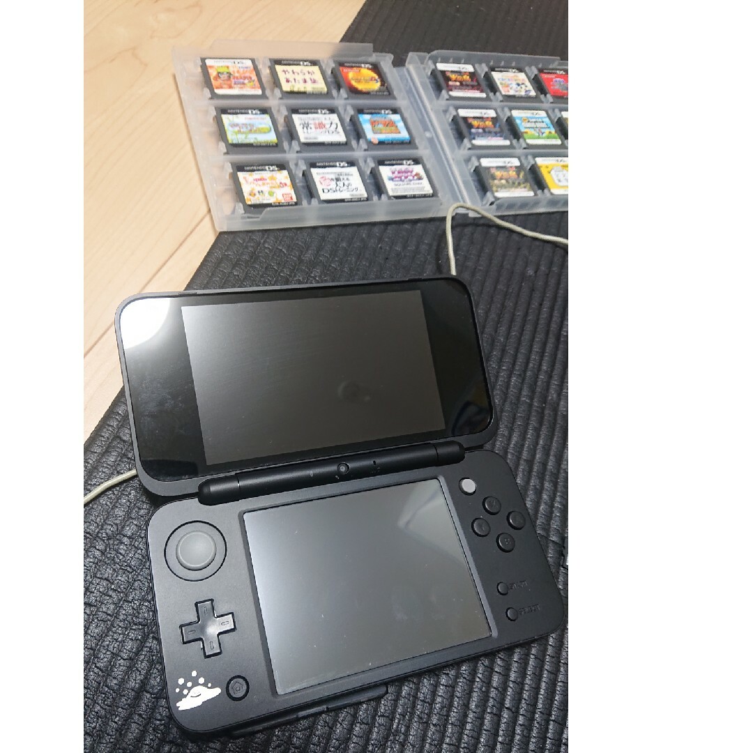 ニンテンドー2DS(ニンテンドー2DS)のNewニンテンドー2DS LL 本体 はぐれメタル エディション ソフトセット エンタメ/ホビーのゲームソフト/ゲーム機本体(携帯用ゲーム機本体)の商品写真