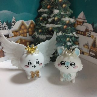 チイカワ(ちいかわ)のコロちゃん様専用　ちいかわインテリアミニフィギュア　ちぃエンジェル＆モモンガ(キャラクターグッズ)