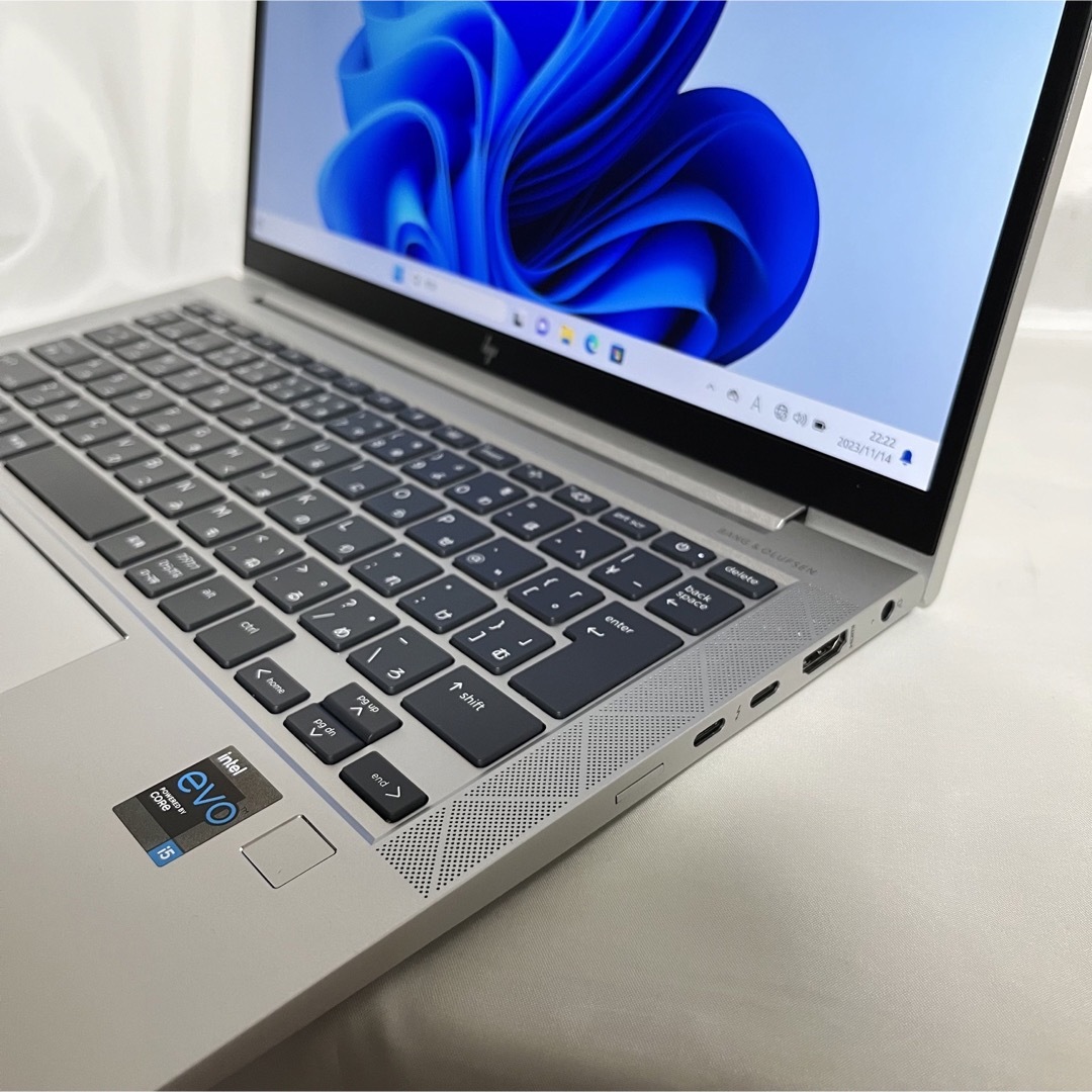 HP(ヒューレットパッカード)の必見美品 第11世代 HP EliteBook 830 G8 corei5evo スマホ/家電/カメラのPC/タブレット(ノートPC)の商品写真