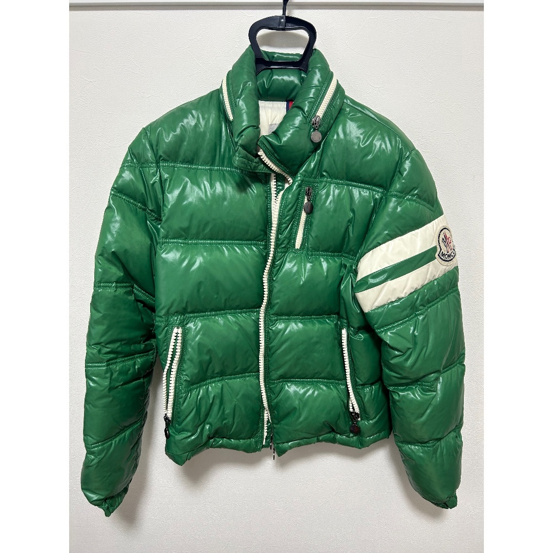 MONCLER(モンクレール)のNO.3 モンクレール　エリック　ダウンジャケット メンズのジャケット/アウター(ダウンジャケット)の商品写真