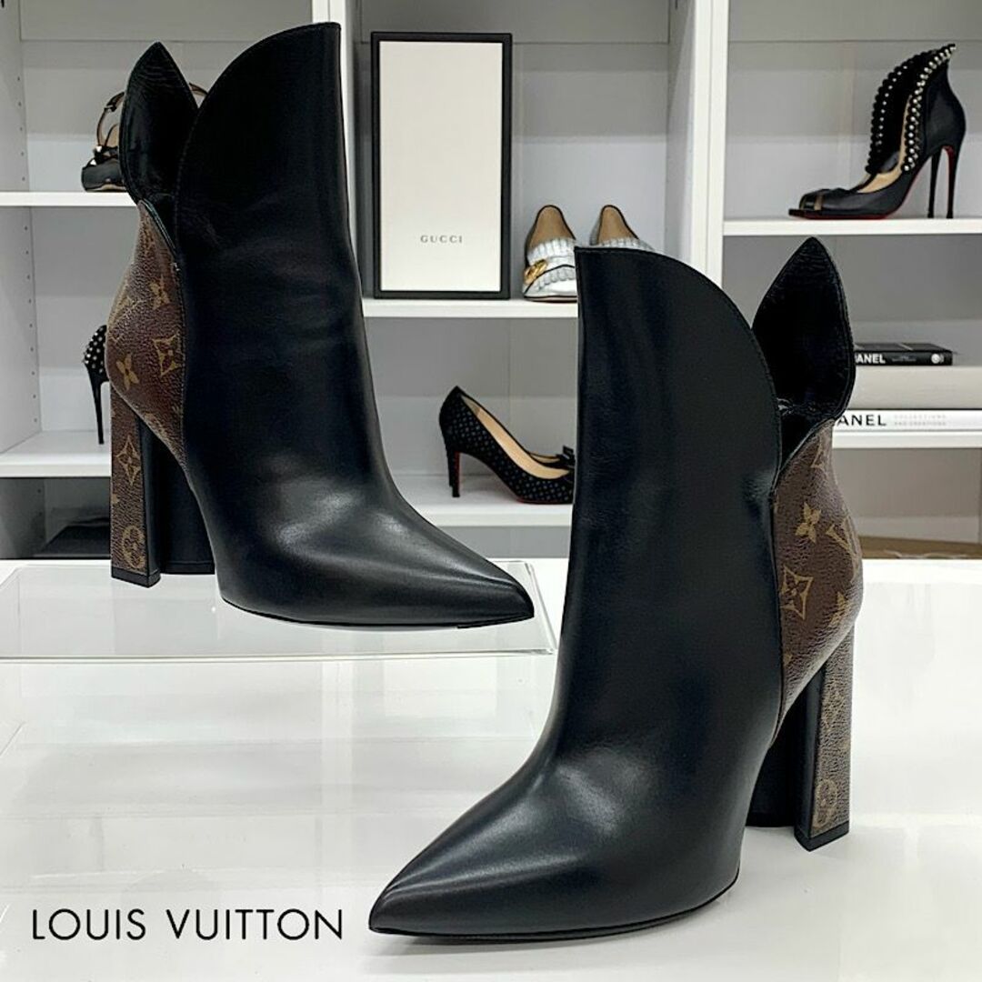 LOUIS VUITTON(ルイヴィトン)の6563 未使用 ヴィトン レザー モノグラム アンクルブーツ ブラック レディースの靴/シューズ(ブーツ)の商品写真