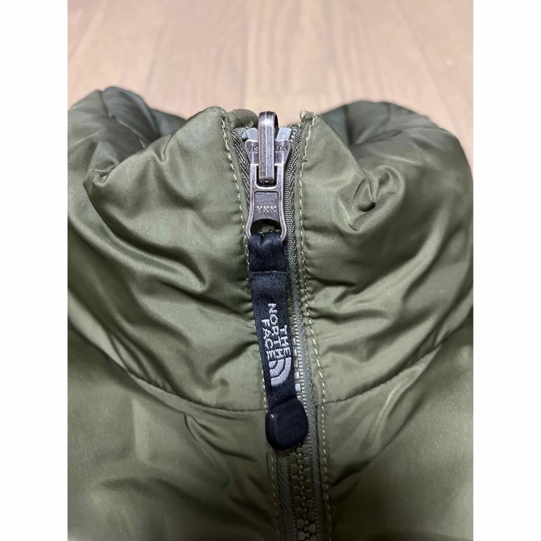 THE NORTH FACE(ザノースフェイス)の【希少】ノースフェイス　USヌプシ　カーキ メンズのジャケット/アウター(ダウンジャケット)の商品写真