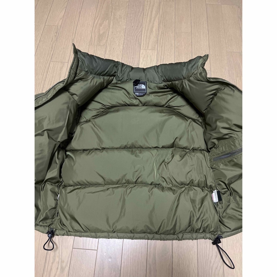 THE NORTH FACE(ザノースフェイス)の【希少】ノースフェイス　USヌプシ　カーキ メンズのジャケット/アウター(ダウンジャケット)の商品写真