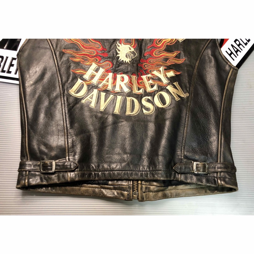 Harley Davidson(ハーレーダビッドソン)の 【稀少モデル！刺繍！入手困難】ハーレーダビッドソン　本革製　ライダース　ベスト メンズのジャケット/アウター(ライダースジャケット)の商品写真