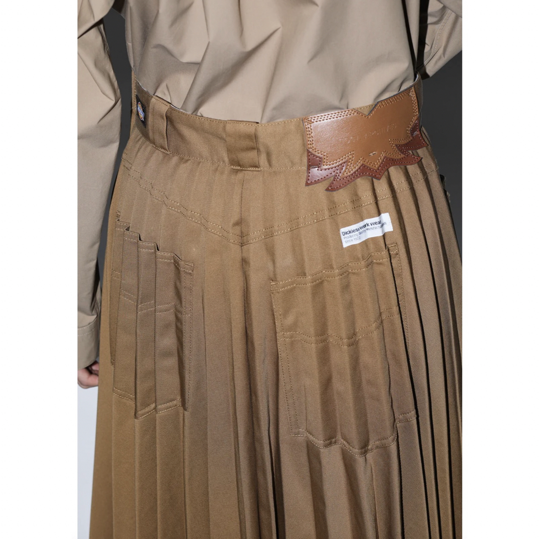 TOGA(トーガ)のTOGA PLEATS SKIRT DICKIES SP レディースのスカート(その他)の商品写真