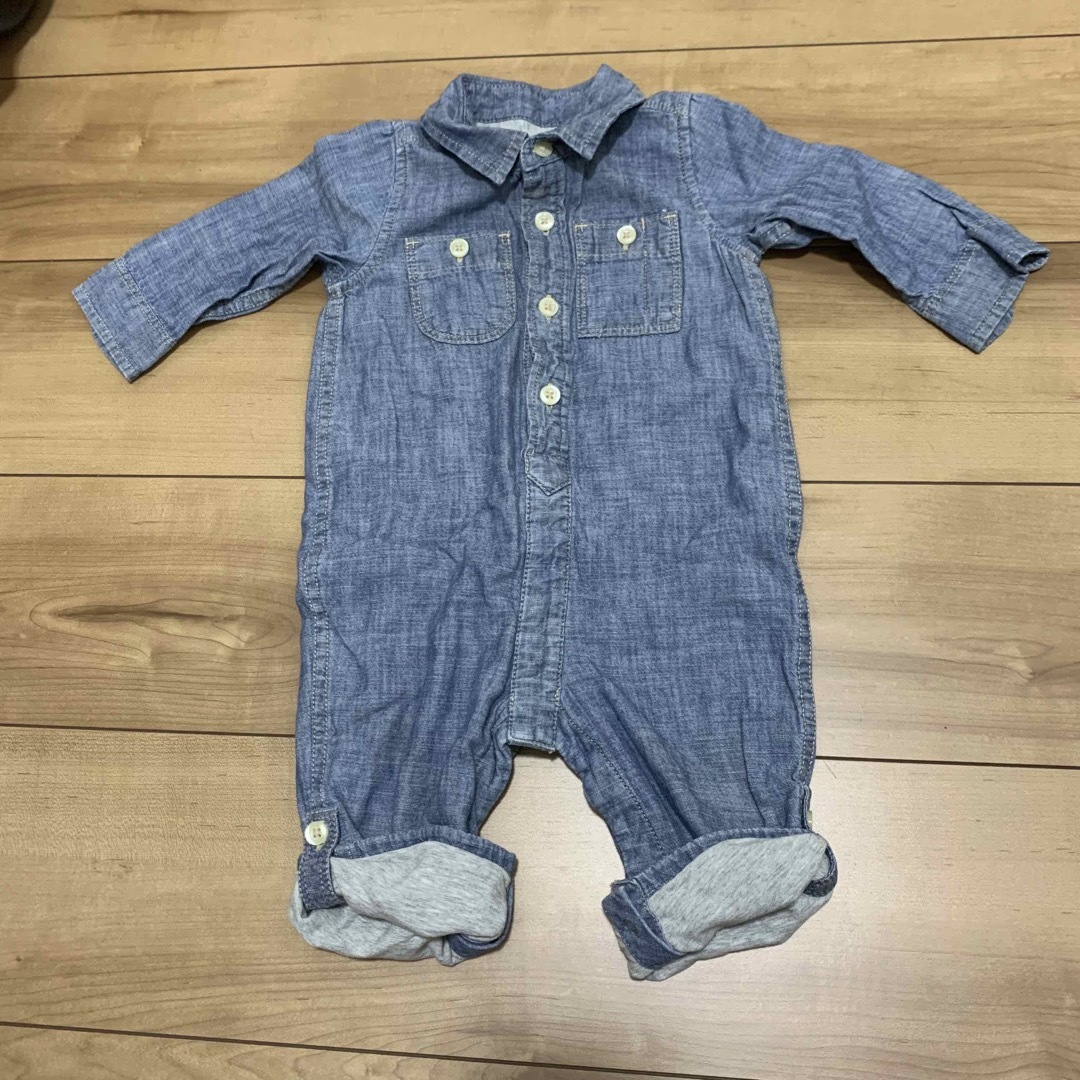 babyGAP(ベビーギャップ)のベビーギャップ　gap 長袖　ロンパース  カバーオール　デニム　70cm キッズ/ベビー/マタニティのベビー服(~85cm)(カバーオール)の商品写真